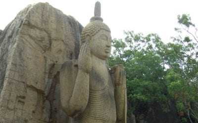 Aukana Buddha statue in Kekirawa