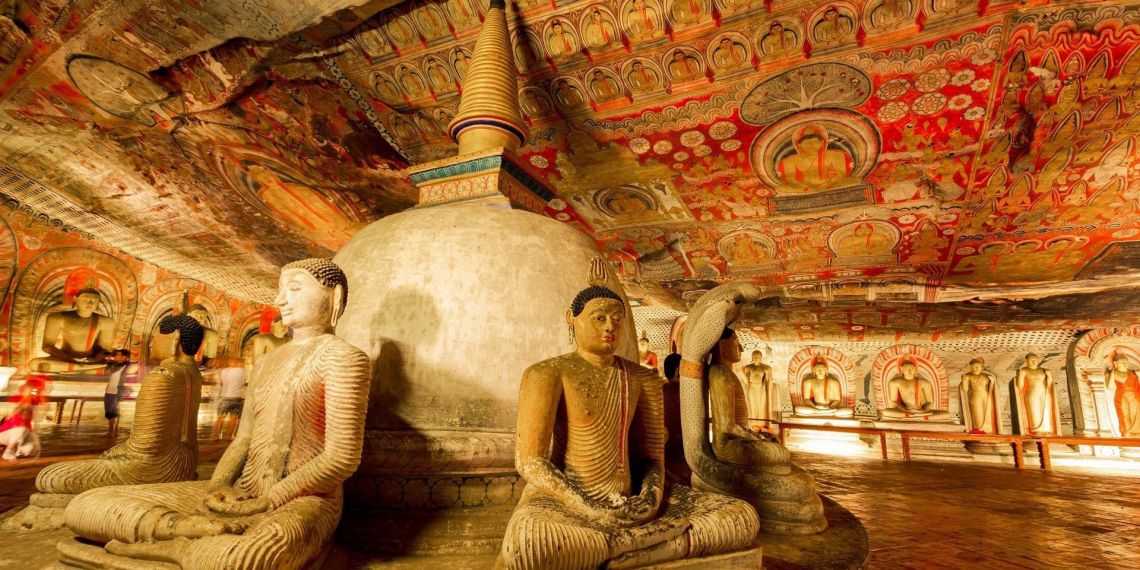 Dambulla Cave Temple Tour