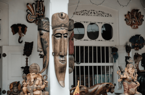 Crafts and Gems of  Sri Lanka