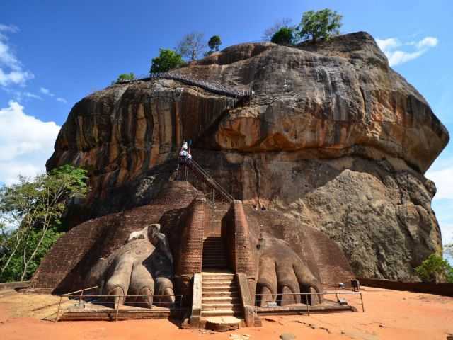 The Unique Travel Company family tour to Sri Lanka Minneriya National Park location Hurulu Oya National Park, Kaudulla National Park and Lion Rock Sigiriya images. 